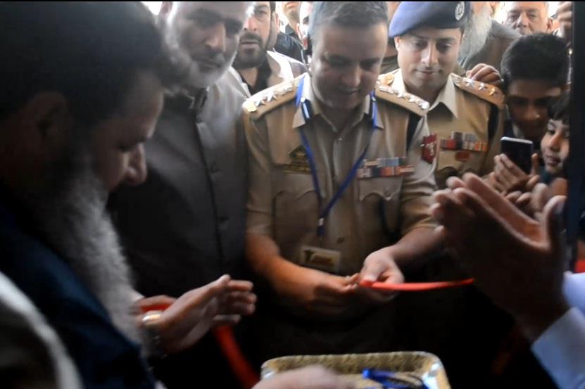 ‘Waseem Memorial’ nursing home organises free medical camp in Handwara